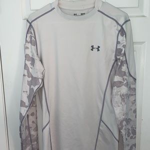 Under Armour thermal long sleeve